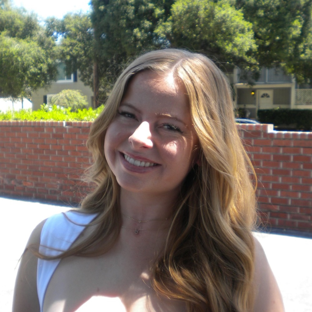 Meet your Posher, Chloe